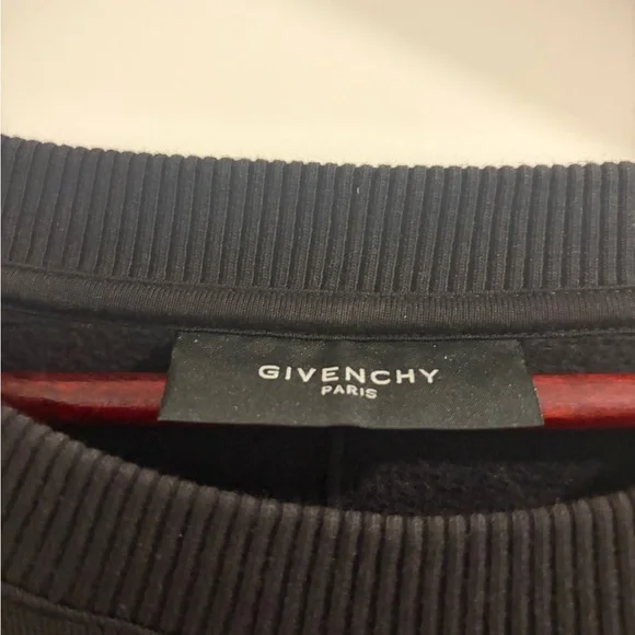 Givenchy men’s oversized black sweater L